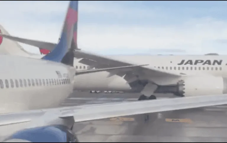 (Video) Y siguen bastos… Avión de Japan Airlines impacta contra aeronave de Delta Air Lines