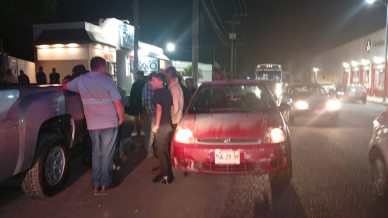 Atropellan a mujer de la tercera edad en Coscomatepec; conductor huye del lugar